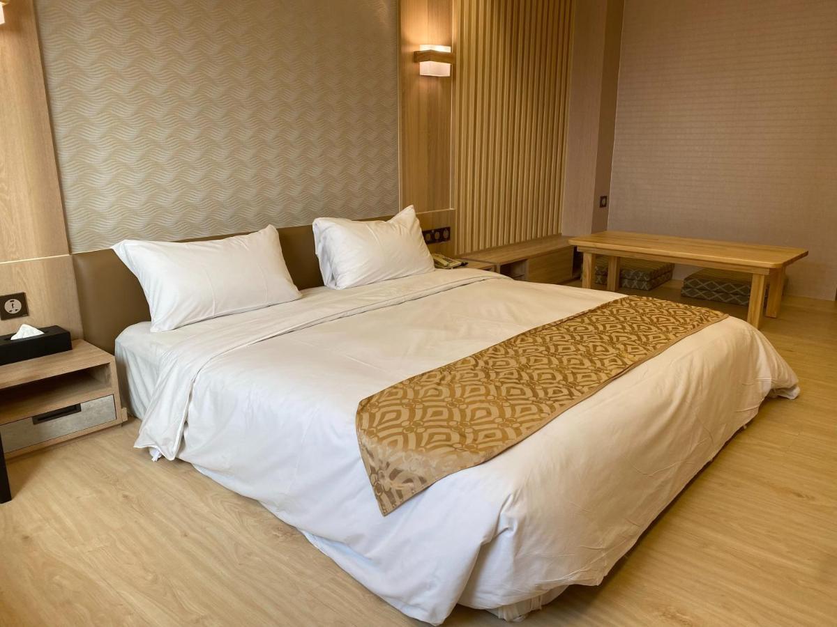 Wang Fu Hotel Miaoli Eksteriør bilde